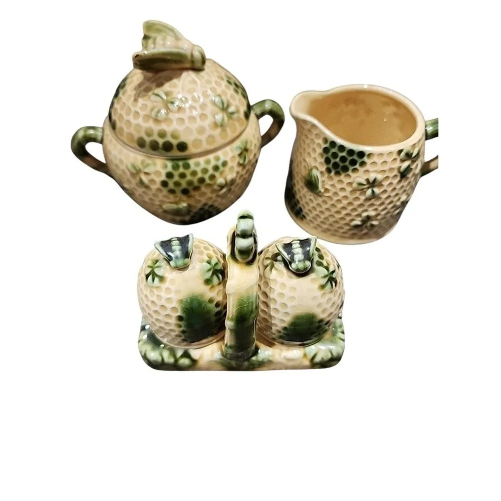 Vintage Brinn's Honey Bee Comb Clover Creamer, Sugar set Lovely, Salt And Pepper